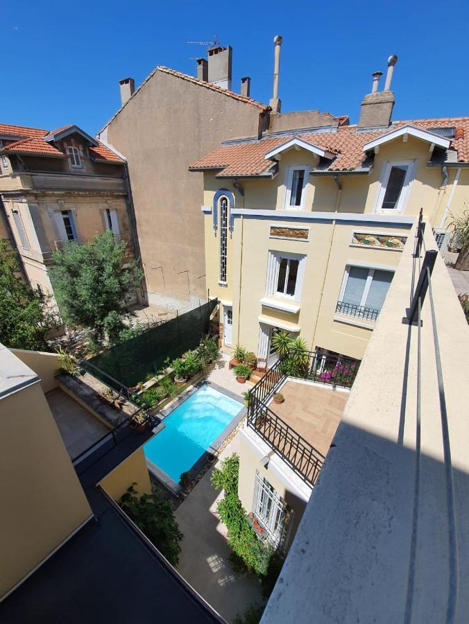 B&B Le Patio En Ville - Chambres D'Hotes Нарбон Екстериор снимка