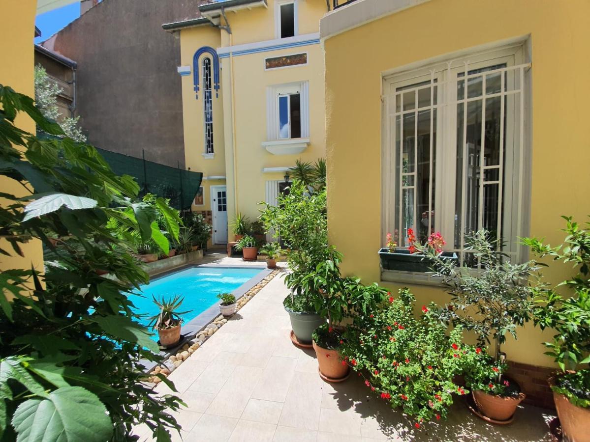 B&B Le Patio En Ville - Chambres D'Hotes Нарбон Екстериор снимка