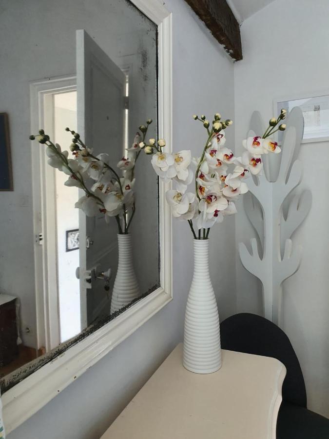 B&B Le Patio En Ville - Chambres D'Hotes Нарбон Екстериор снимка