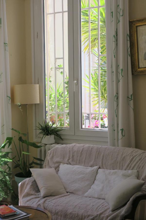 B&B Le Patio En Ville - Chambres D'Hotes Нарбон Екстериор снимка