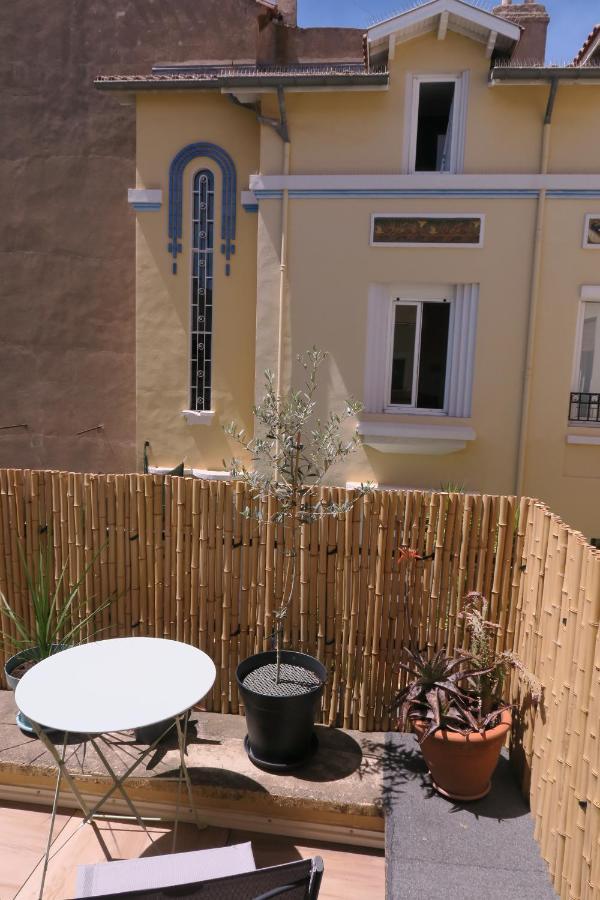 B&B Le Patio En Ville - Chambres D'Hotes Нарбон Екстериор снимка